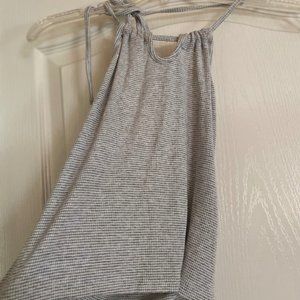 Brandy Melville Gray and White Tie Top